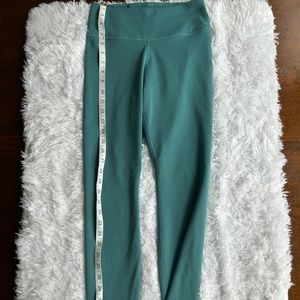 Nike • Small • Green Legging